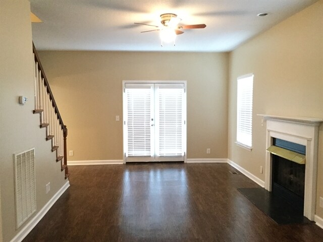 Photo - 516 Bell Trace Ln