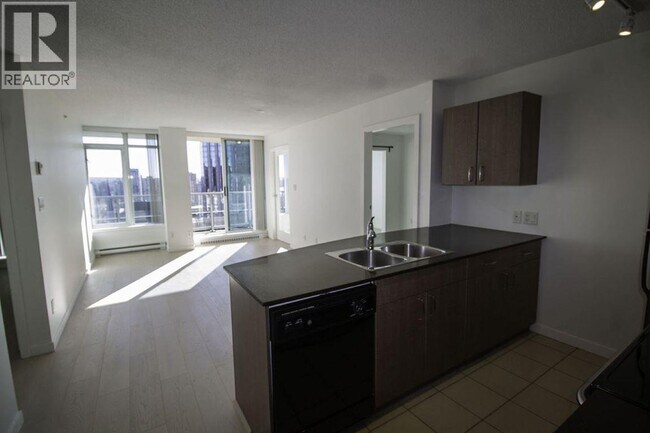 Photo - 610 Granville St Unité 2111