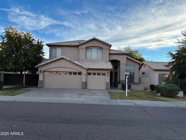 Photo - 341 W Helena Dr