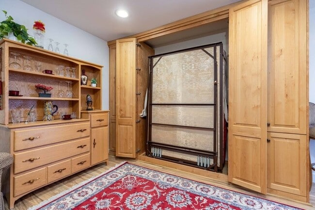 Photo - 452 E 11th Ave