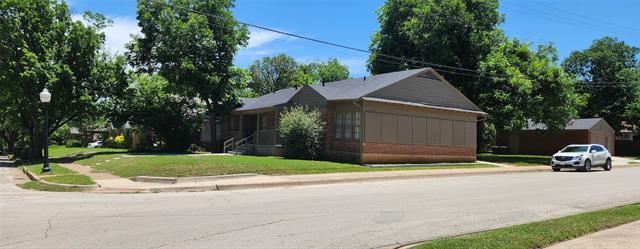Photo - 2131 Edwin St