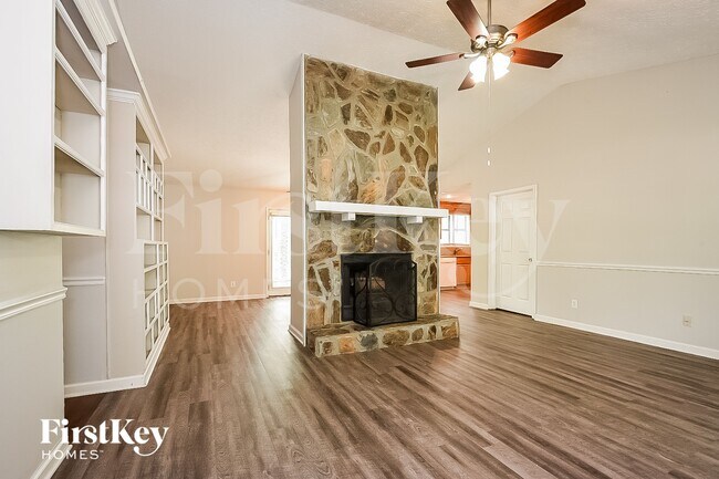 Photo - 44 Hartley Woods Dr