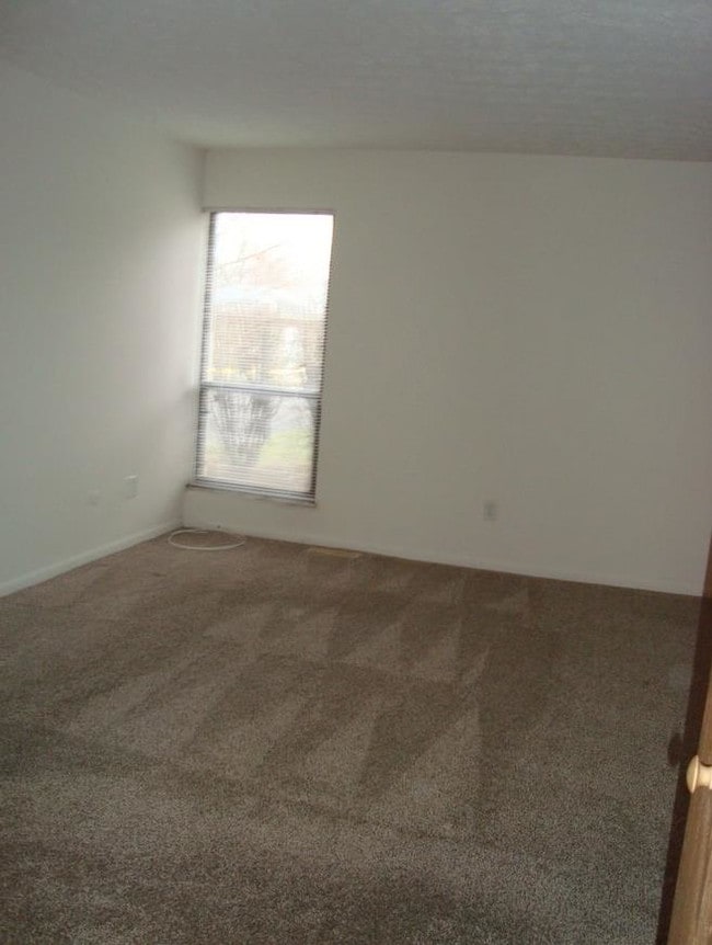 Stratford Town Apartments Delaware, OH