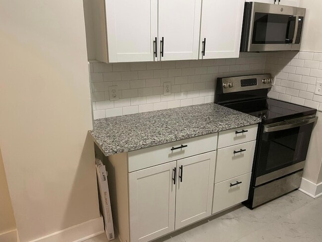 Photo - 287 E Woodrow Ave Unit 289