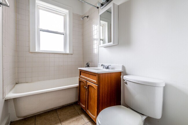 Photo - 7756 S Marshfield Ave 1640-42 W 78th St Chicago, IL 60620