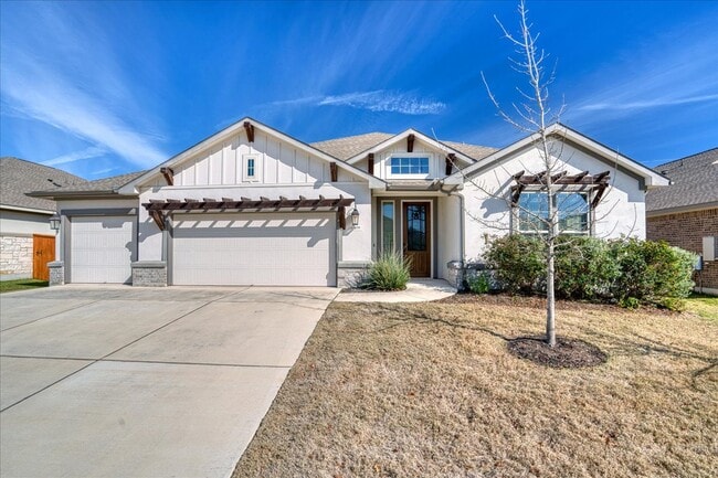 Photo - 108 Strata Dr House