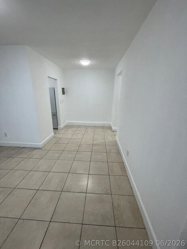 Photo - 6930 Byron Ave Unit 107