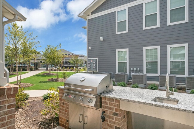 The Shoals apartments — community photo