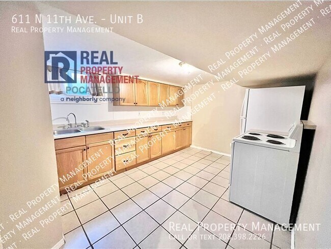 Photo - 611 N 11th Ave Unit B