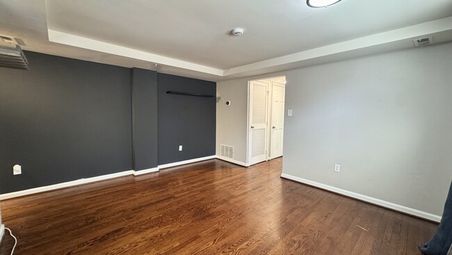 Photo - 1661 Park Rd NW Unit B2