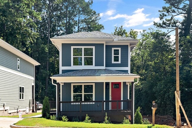 Photo - 1725 Crest Rd