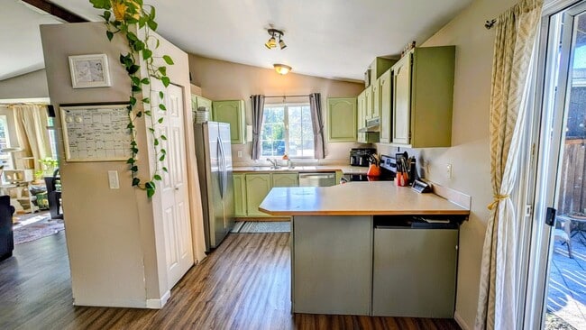 Photo - 1317 128th Dr NE