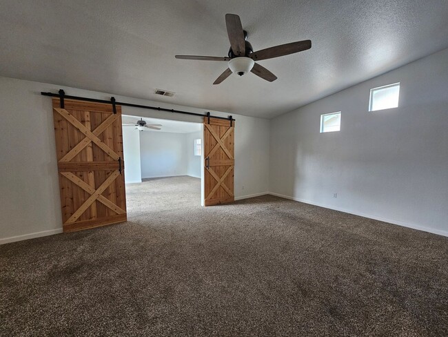 Photo - Stylist Updated 3 Bedroom in Dayton