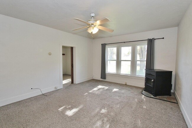 Photo - 3344 W South Slope Rd