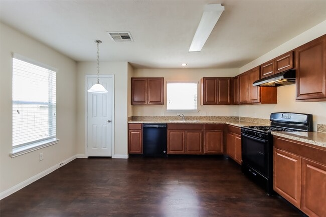 2435 Gibbs Bend Ct