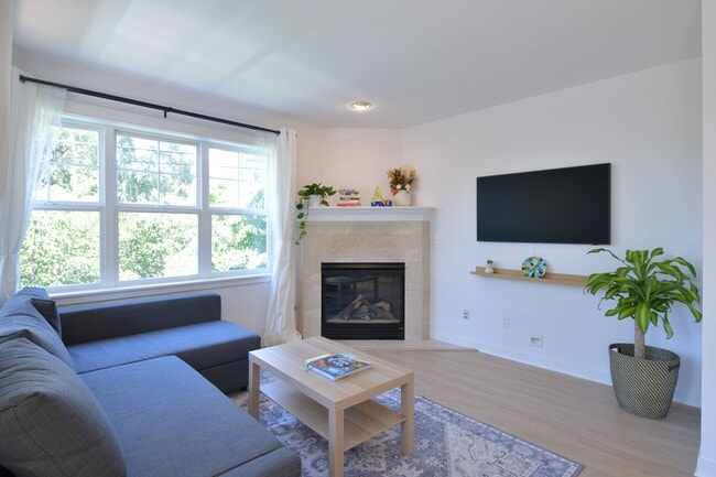 Photo - 1008 6th Ave N Unidad 203