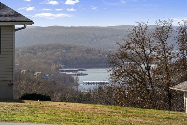 Photo - 42 Irish Hills Blvd