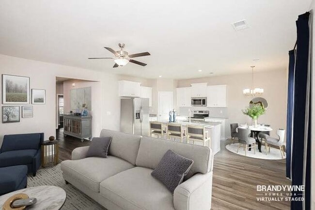 Photo - 327 Redmoss Dr