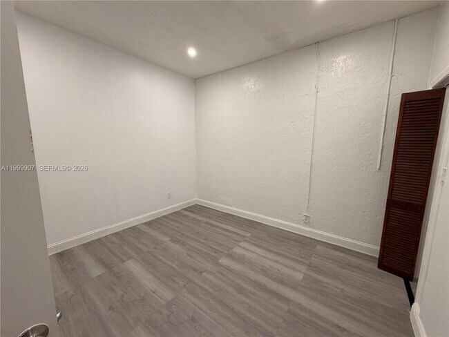 Photo - 2804 NW 7th Ct