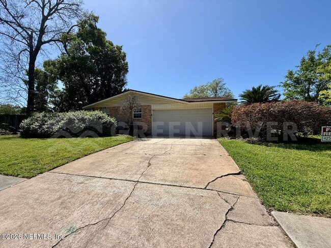 Photo - 2 Fairway Rd