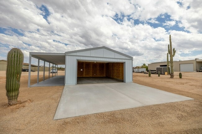 Photo - 27038 E Lucia Dr Unit Studio I