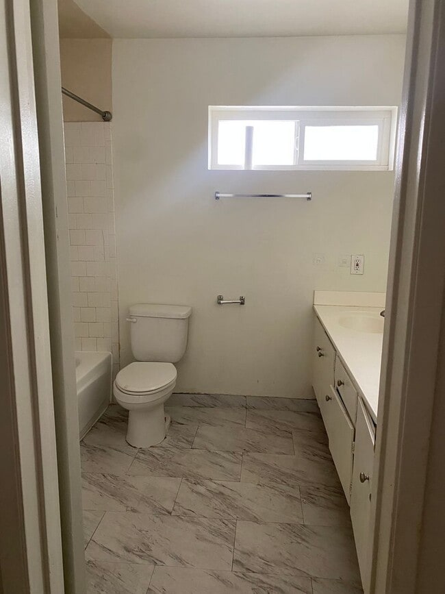 Photo - 12562 Brookshire Ave