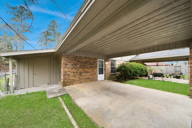 Photo - 1006 Perry St