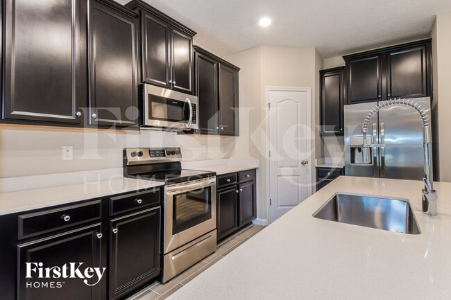 Photo - 385 Stone Arbor Ln