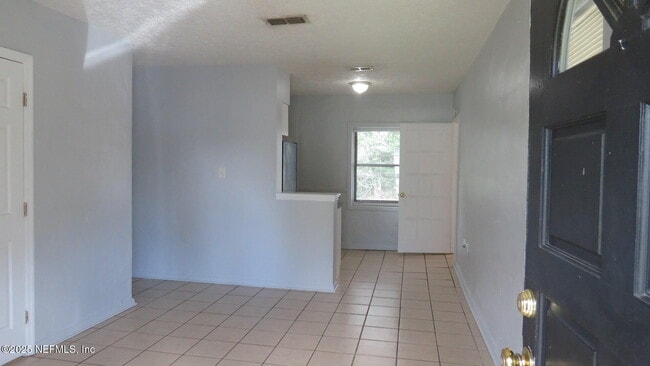 Photo - 5347 Baycrest Rd