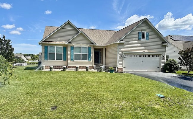 Building Photo - 33742 Reservoir Dr