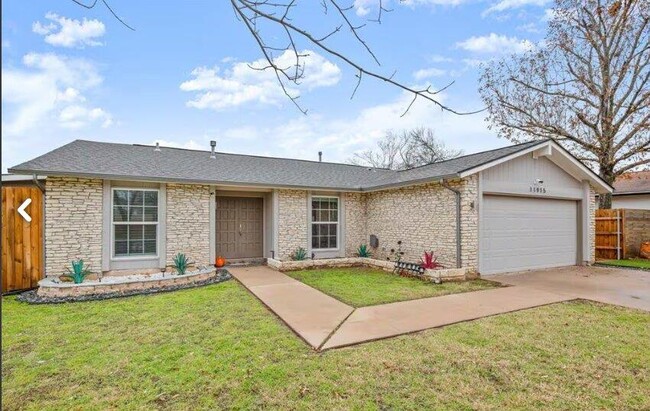 11915 Wander Ln