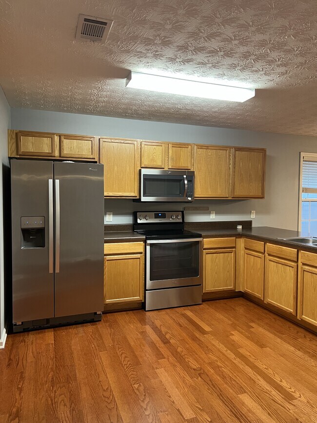 Photo - 109 Alice Walker Dr