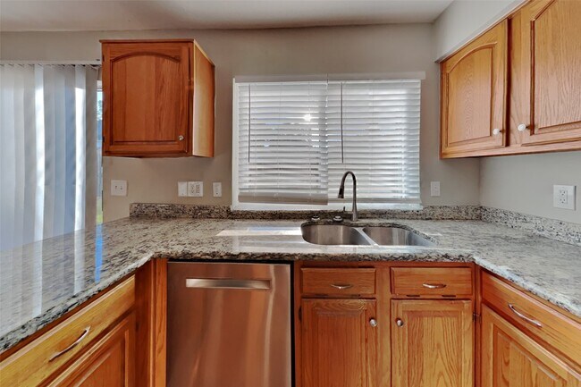 Photo - 7611 Round Grove Ln