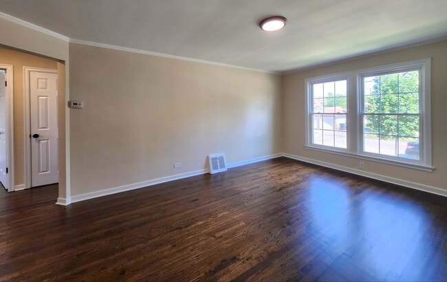 Photo - 4263 W Nelson St Unit 2