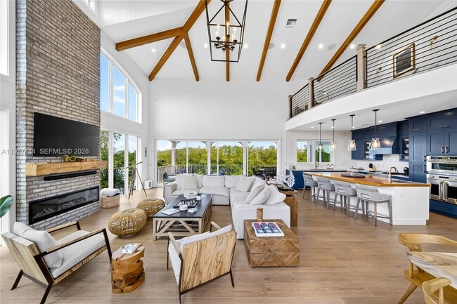 146 Mockingbird Rd