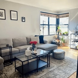 Building Photo - 525 W Aldine Ave Unit A