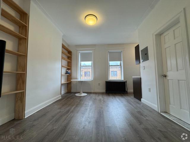 Building Photo - 0 bedroom in RIDGEWOOD NY 11385 Unit 3F Rental