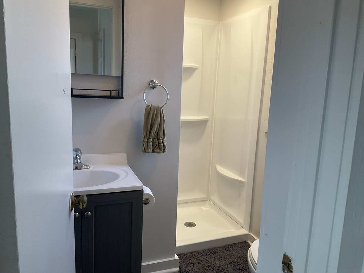 Photo - 918 Center St