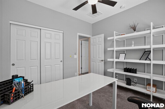 Photo - 524 W Harwell Rd.