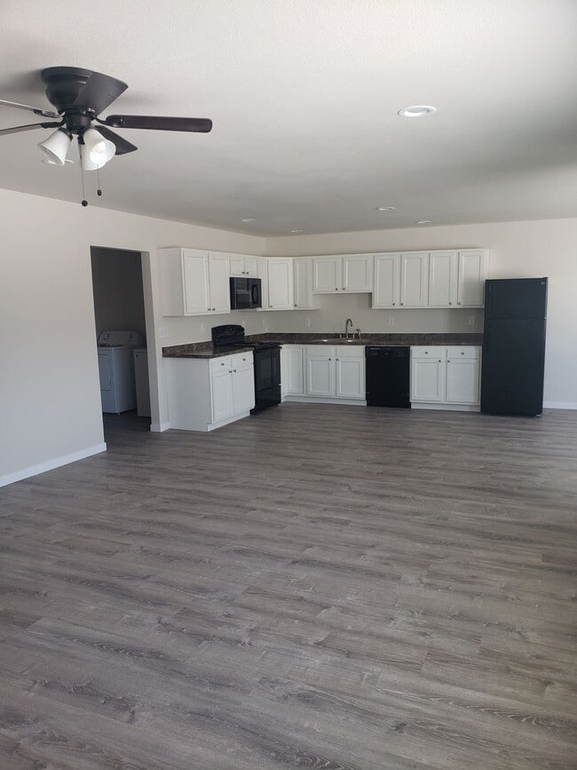 Photo - 3 Bedroom Duplex