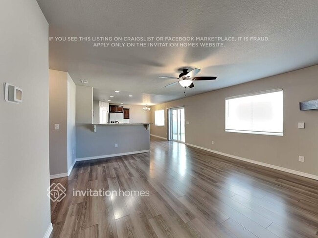 Photo - 10995 Traders Pkwy