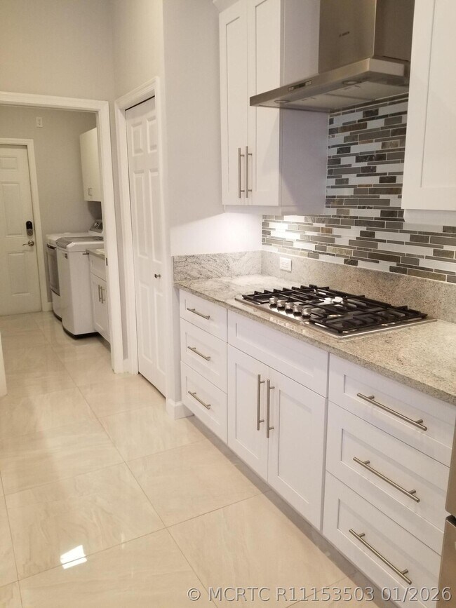 Photo - 8709 Man O War Rd