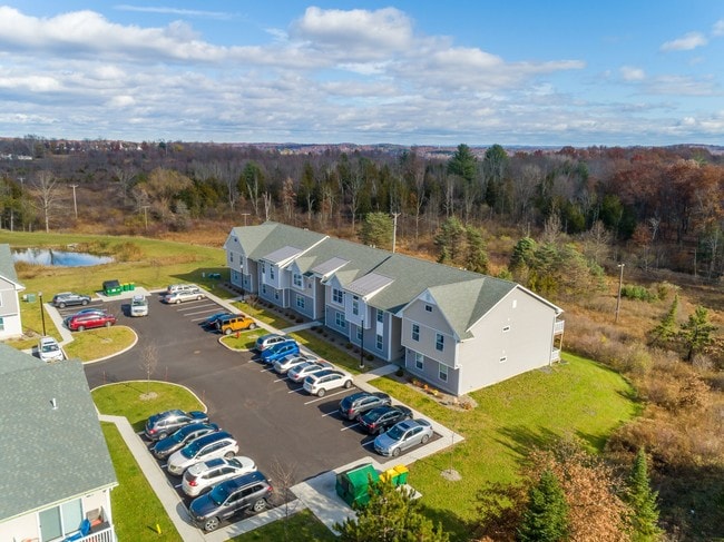 Farmhouse Commons