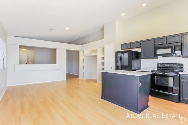 Building Photo - 3106 W Lone Cactus Dr Rental