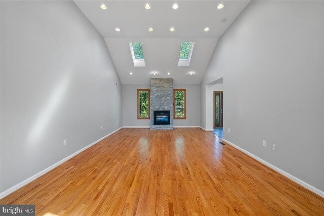 Photo - 1217 Morningside Ln