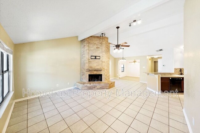 Photo - 11327 Fish Springs Dr