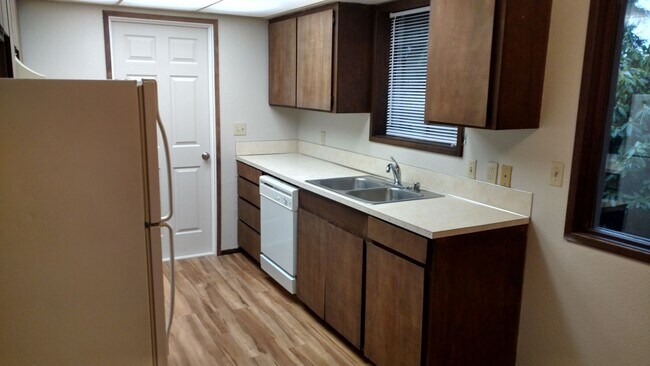 Photo - 309/311 Baker St Duplex Unit 309