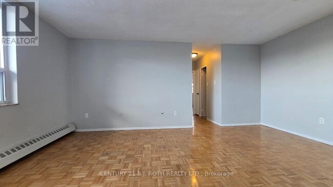 Photo - 98 Holgate St