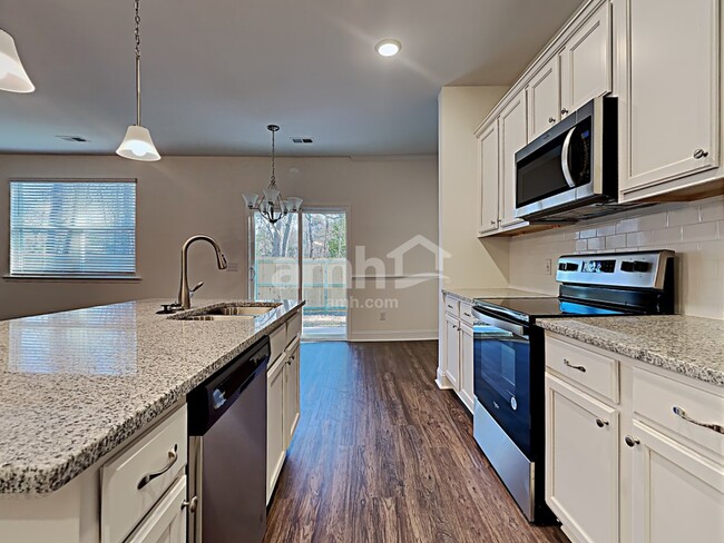 Photo - 1831 Produce Ln
