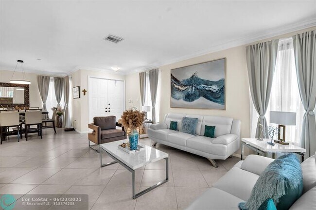 Photo - 16389 SW 31st St